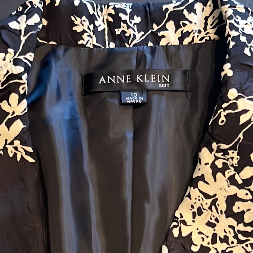Anne Klein 2-tone jacquard fitted midi length jacket-4 flap pockets-silk ties - Picture 13 of 14